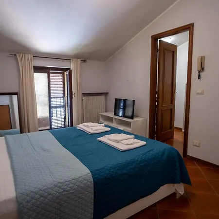 Guesthost - Comfy Flat X3 Near The Center Piacenza